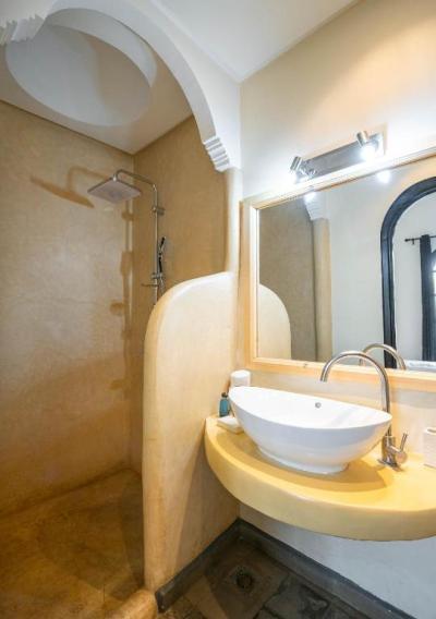 Titled Guesthouse Riad for Sale – Kasbah, Marrakech