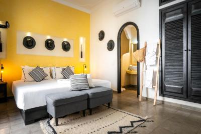 Titled Guesthouse Riad for Sale – Kasbah, Marrakech