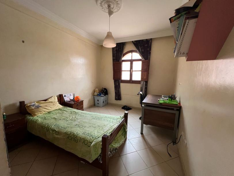 Elegant Villa with Pool, Garden, Hammam, and Spacious Living Areas for Sale-13