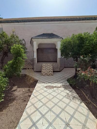 Prestigious Titled Riad for Sale in Bab Doukkala
