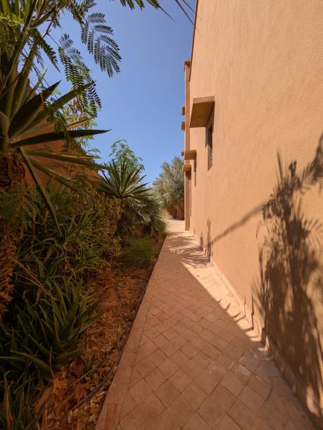 Modern Villa for Sale on the Fez Road β Marrakech-12