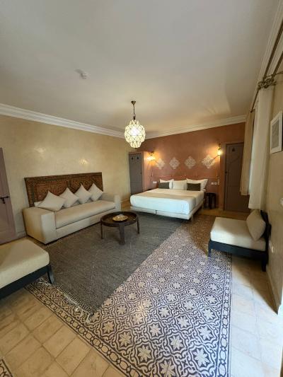 Titled Guesthouse Riad for Sale – Zaouia Abbassia, Marrakech