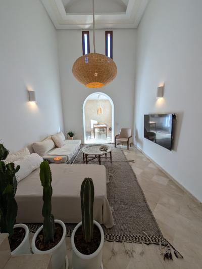 Elegant Beldi Chic Duplex - Gueliz, Marrakech