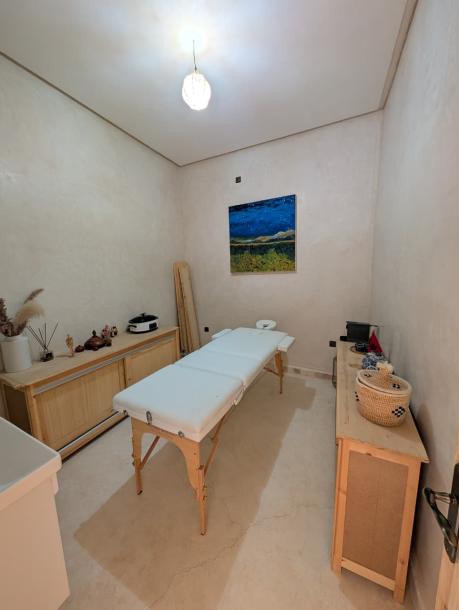 Exceptional Villa for Sale – Route de Fès-21